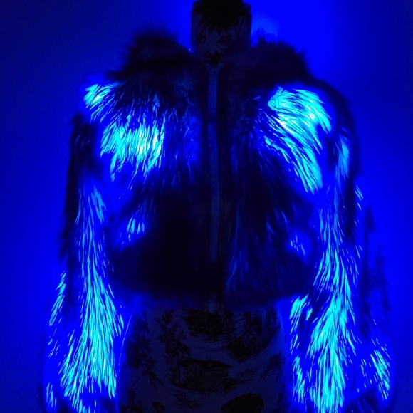 Purple jacket, small/Medium - Picture 1 of 4